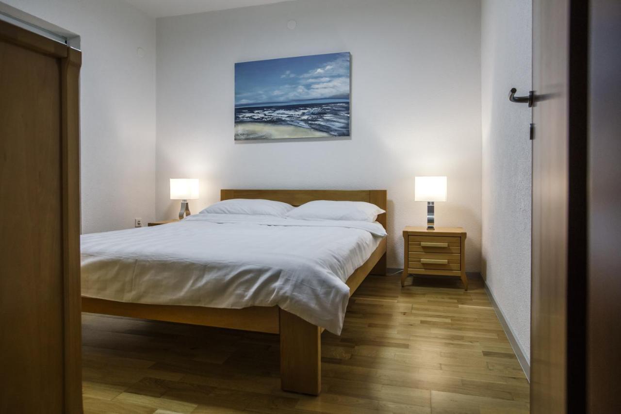Apartments Bago Trogir Eksteriør billede